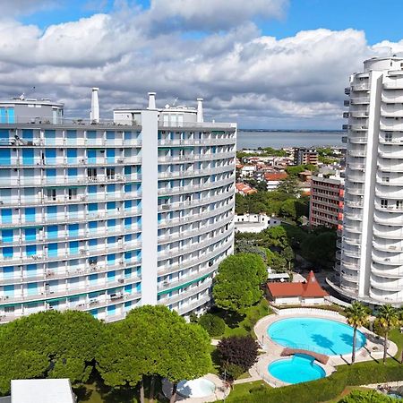 Residenza Puerto Do Sol Lignano Sabbiadoro Exterior foto