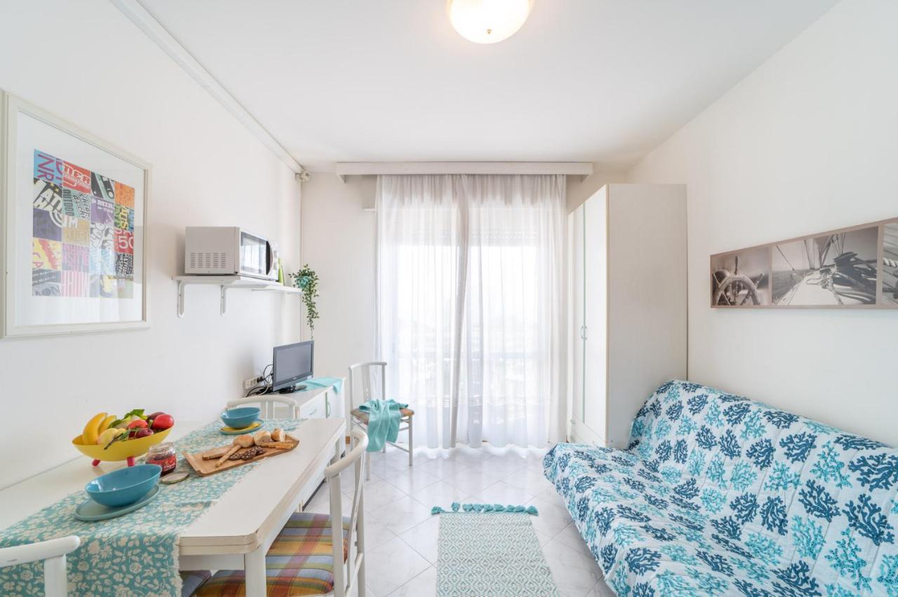Residenza Puerto Do Sol Lignano Sabbiadoro Exterior foto