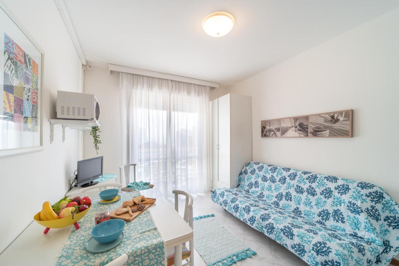 Residenza Puerto Do Sol Lignano Sabbiadoro Exterior foto