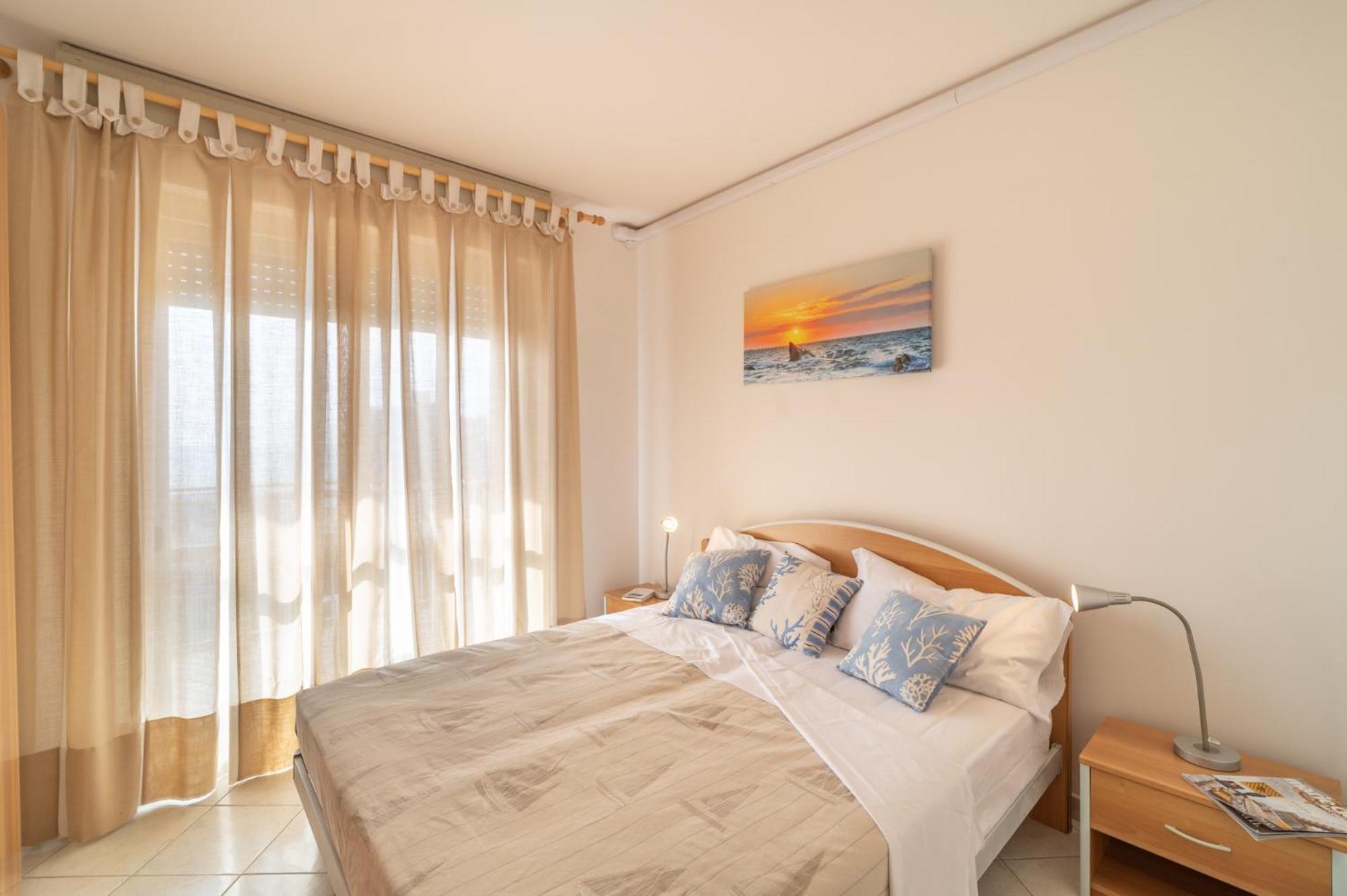 Residenza Puerto Do Sol Lignano Sabbiadoro Exterior foto