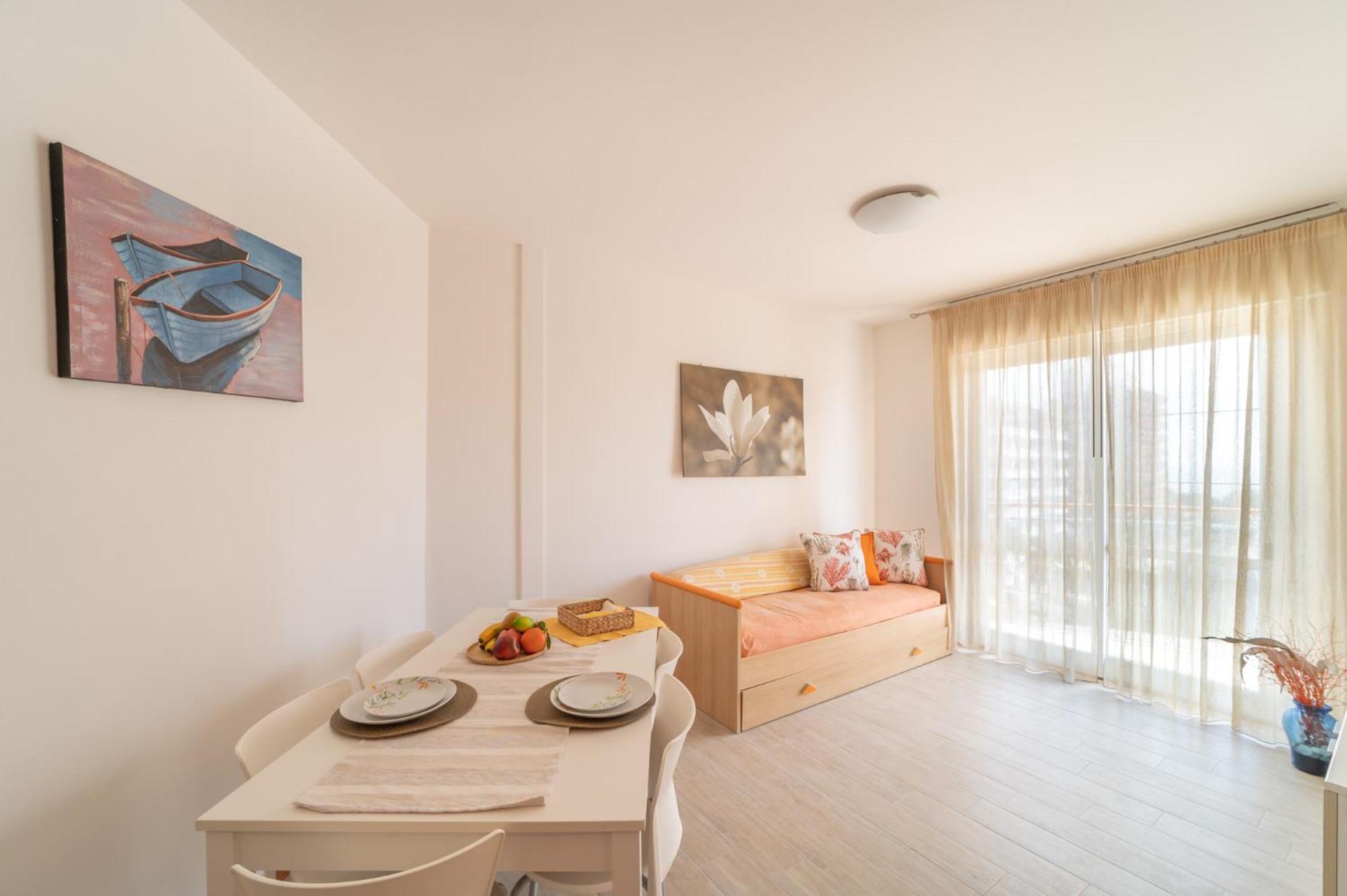 Residenza Puerto Do Sol Lignano Sabbiadoro Exterior foto